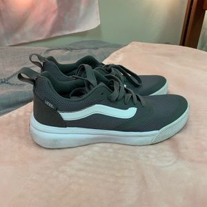Ultrarange Vans Tennis Shoes